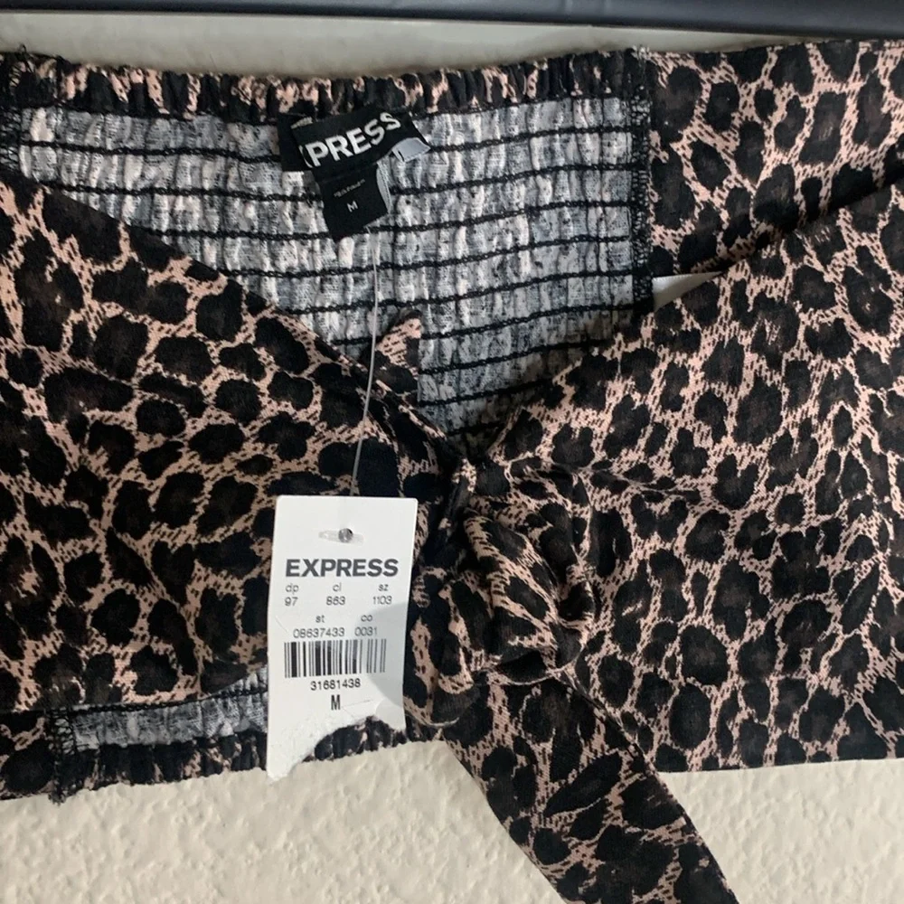 5/$25 New With Tags Express women Linen-Blend Tie Front Bandeau Top. - Picture 4 of 5